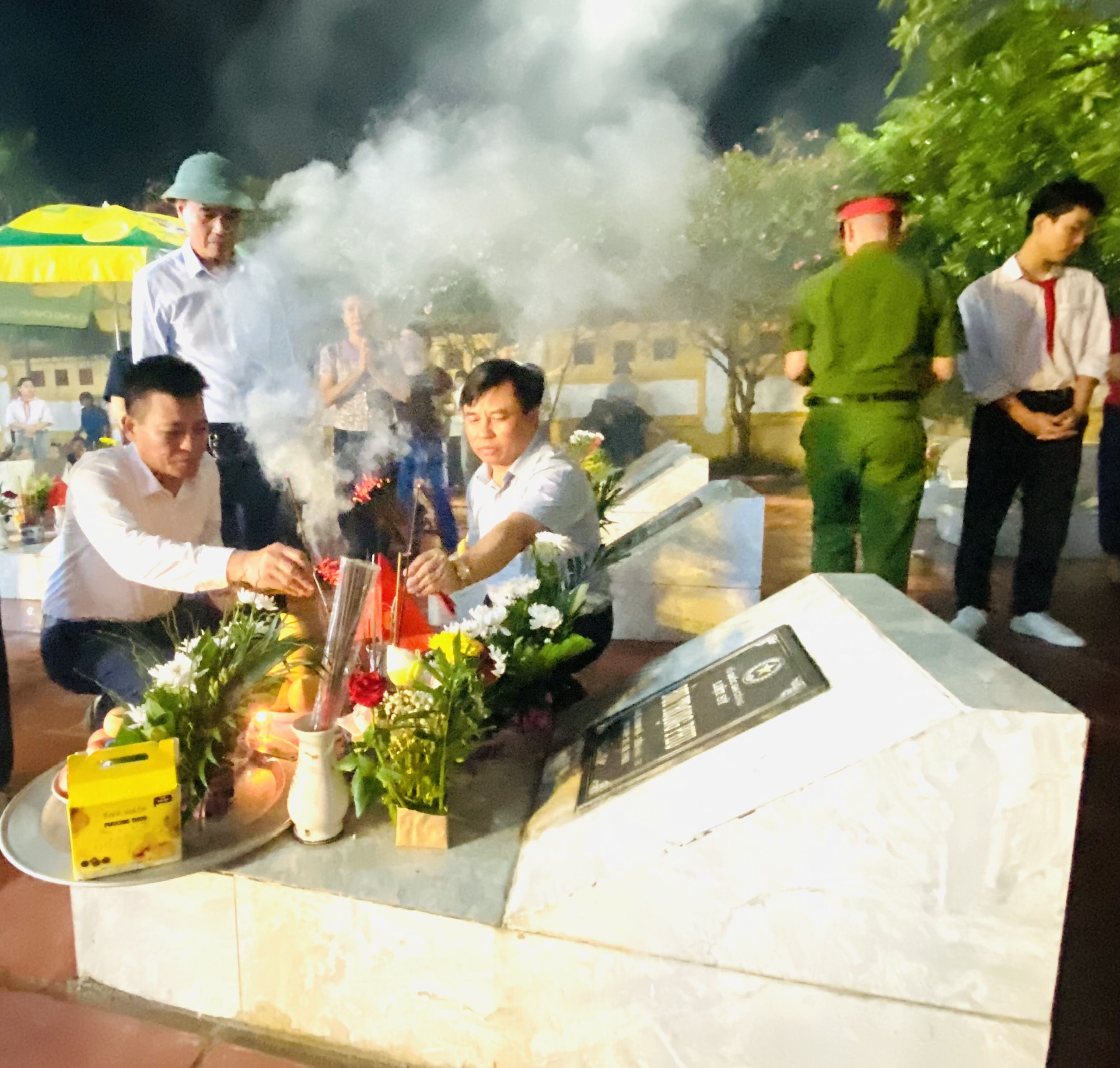 LỄ THẮP NẾN TRI ÂN- BẢN TRƯỜNG CA KHÔNG BAO GIỜ QUÊN