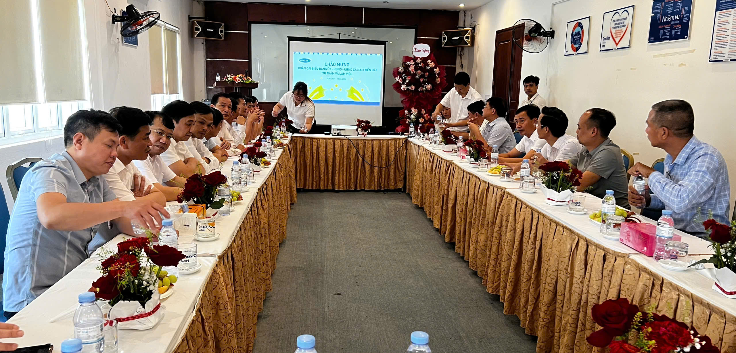 Đoàn đại biểu xã Nam Tiền Hải thăm Cụm Công nghiệp Đông Khoái Châu, nhà máy Mavin Austfeed và khảo sát thực tế tại xã Triệu Việt Vương, tỉnh Hưng Yên