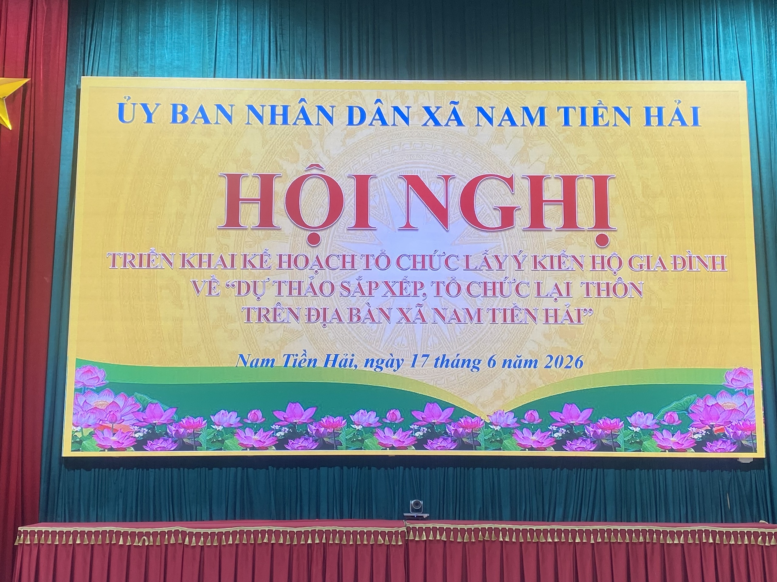 XÃ NAM TIỀN HẢI TỔ CHỨC HỘI NGHỊ TRIỂN KHAI KẾ HOẠCH LẤY Ý KIẾN HỘ GIA ĐÌNH VỀ DỰ THẢO ĐỀ ÁN SẮP XẾP, TỔ CHỨC LẠI THÔN