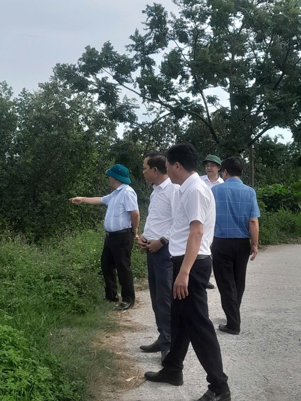 LÃNH ĐẠO ĐẢNG ỦY, HĐND, UBND XÃ NAM TIỀN HẢI KIỂM TRA CÁC CÔNG TRÌNH THỦY LỢI, ĐÊ ĐIỀU TRỌNG ĐIỂM TRƯỚC MÙA MƯA BÃO NĂM 2026