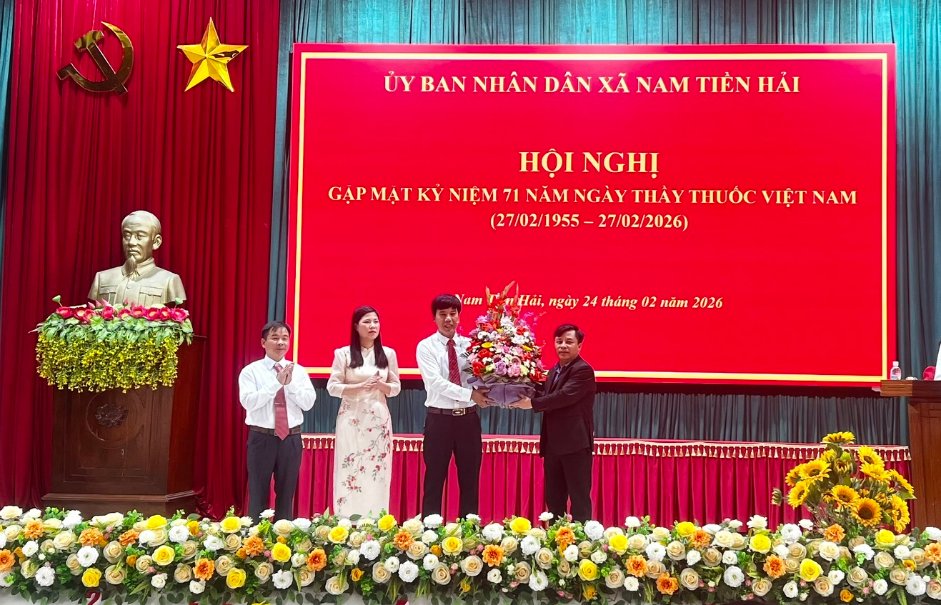 Xã Nam Tiền Hải gặp mặt chúc mừng kỷ niệm 71 năm Ngày Thầy thuốc Việt Nam (27/02/1955 – 27/02/2026)