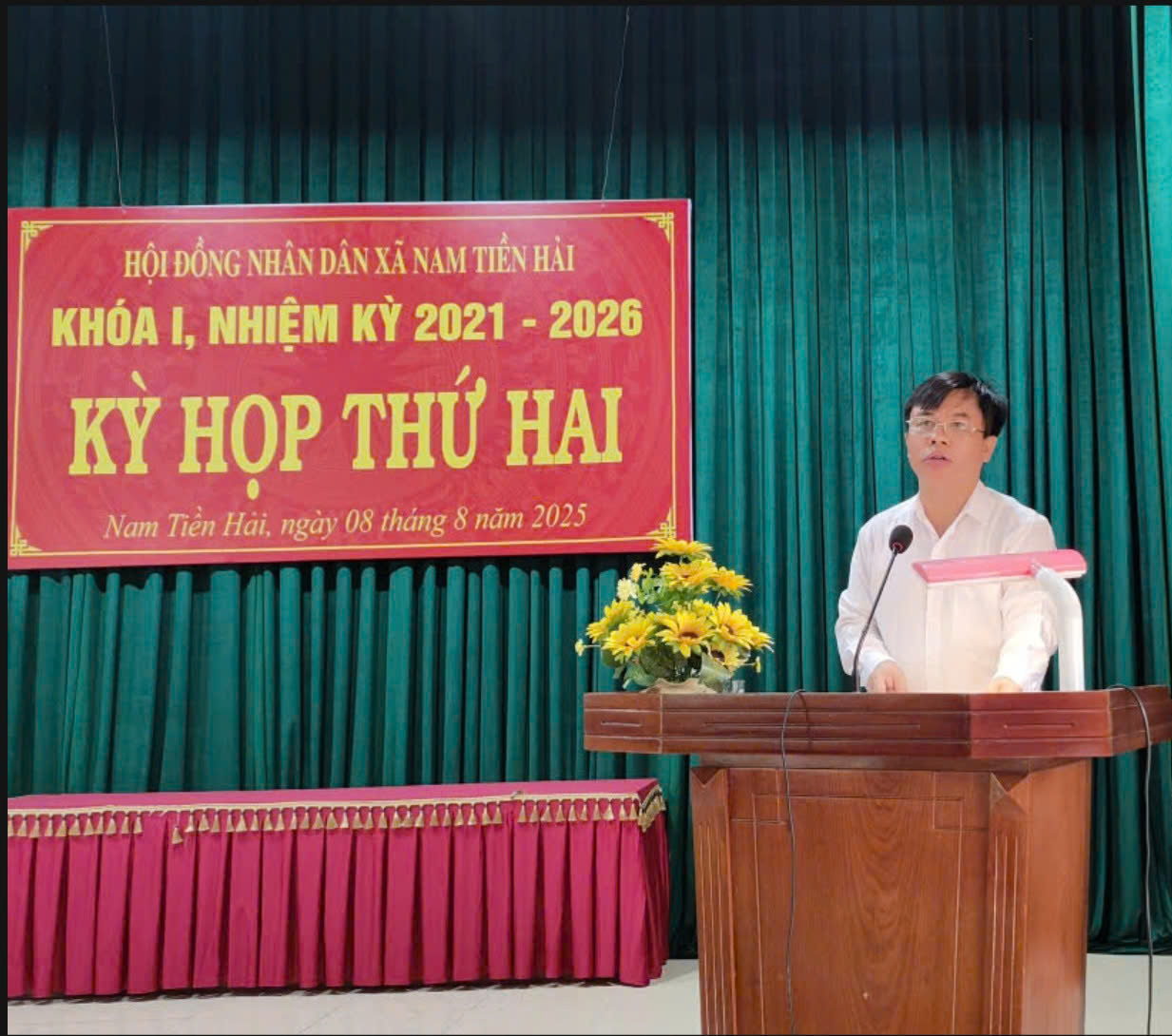 HỘI ĐỒNG NHÂN DÂN XÃ NAM TIỀN HẢI  TỔ CHỨC THÀNH CÔNG KỲ HỌP THỨ HAI, NHIỆM KỲ 2021-2026