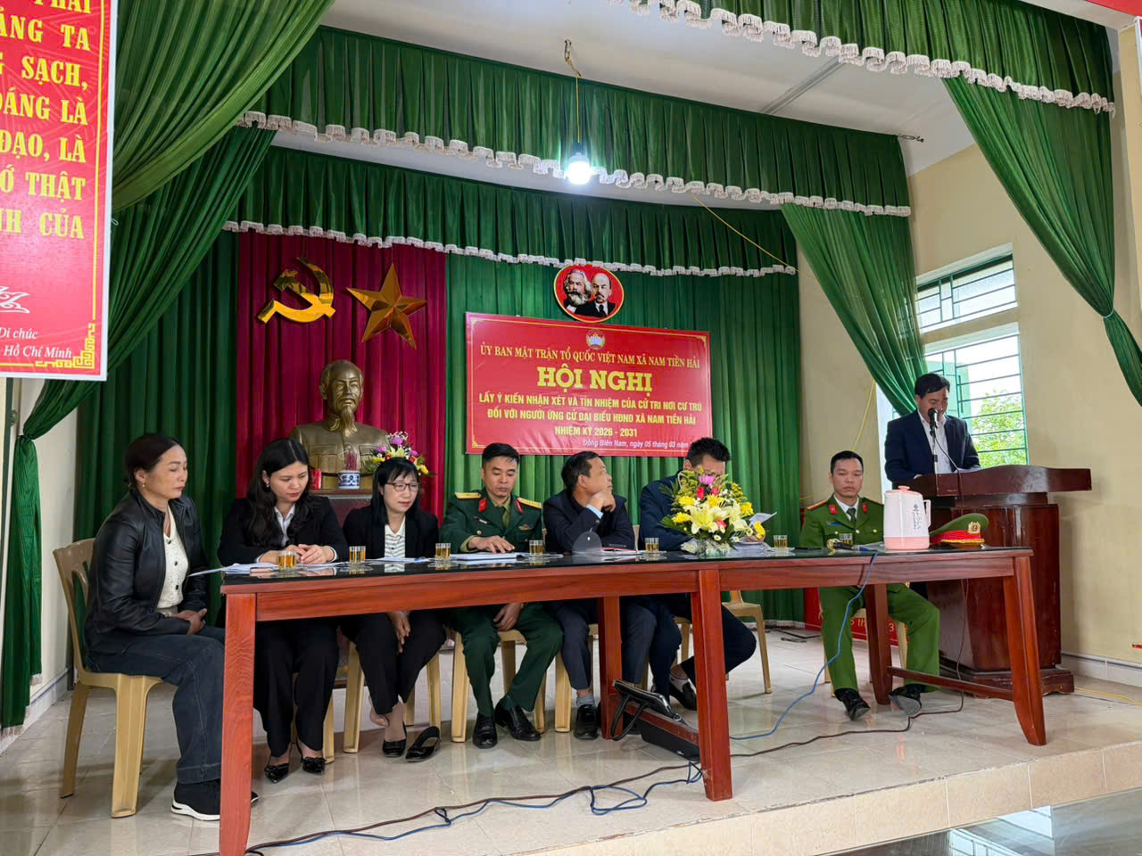 BAN THƯỜNG TRỰC ỦY BAN MTTQ VIỆT NAM XÃ NAM TIỀN HẢI TỔ CHỨC HỘI NGHỊ TIẾP XÚC CỬ TRI VẬN ĐỘNG BẦU CỬ TẠI ĐƠN VỊ BẦU CỬ SỐ 2 – THÔN ĐÔNG BIÊN NAM