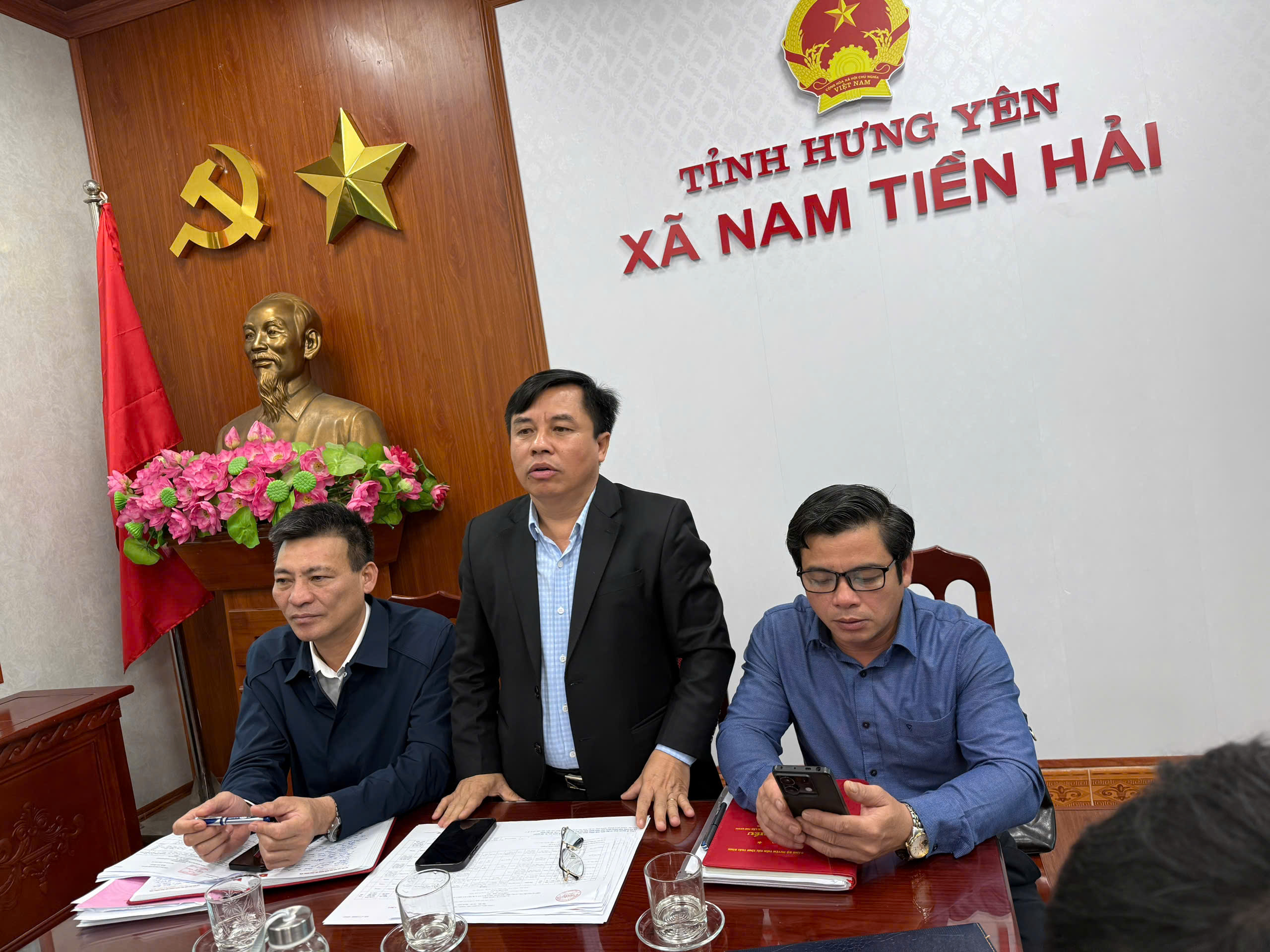 ỦY BAN NHÂN DÂN XÃ, ỦY BAN BẦU CỬ XÃ NAM TIỀN HẢI TỔ CHỨC HỘI NGHỊ TRIỂN KHAI MỘT SỐ NỘI DUNG BẦU CỬ ĐẠI BIỂU HĐND XÃ NHIỆM KỲ 2026 – 2031