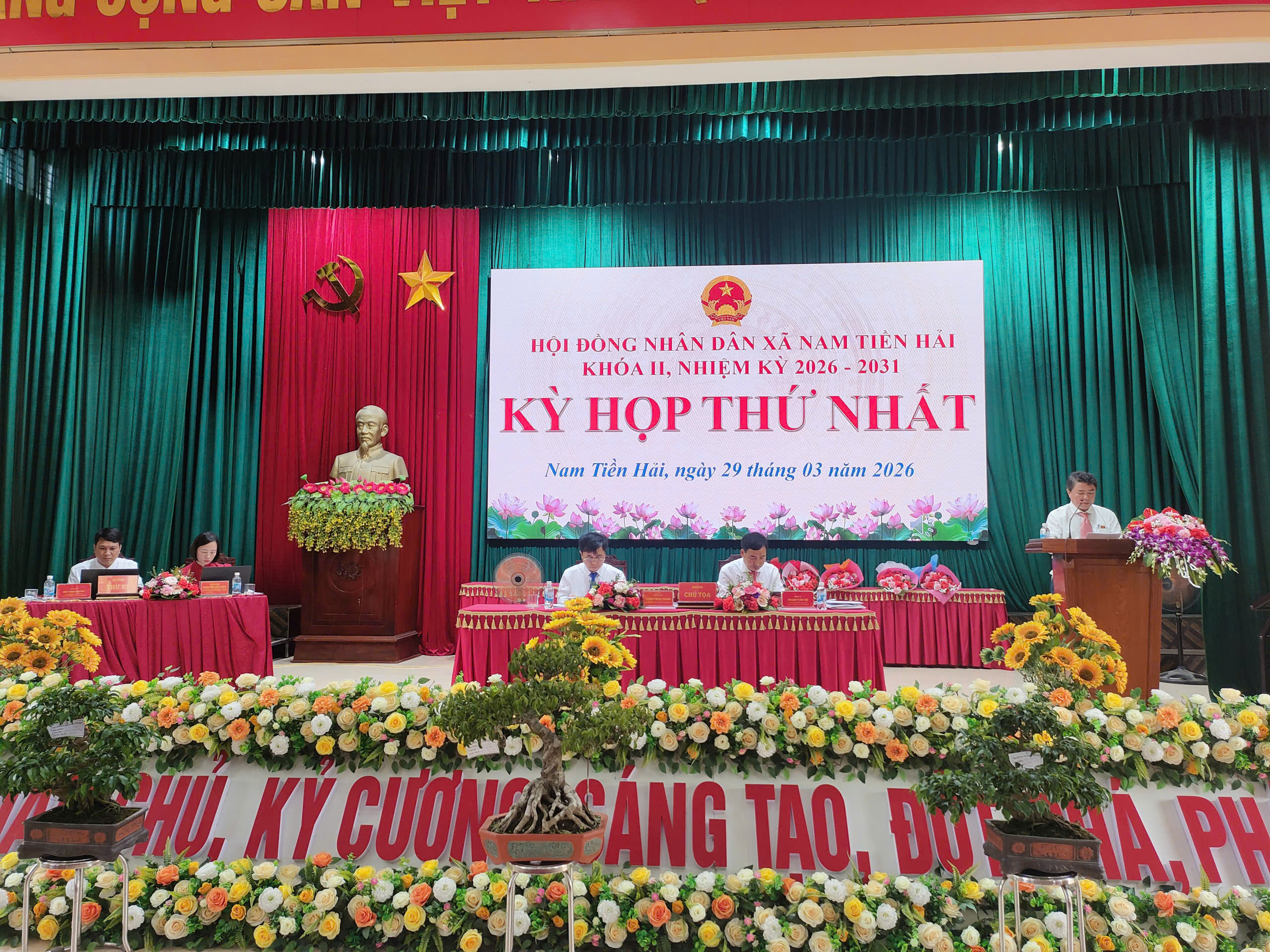 HỘI ĐỒNG NHÂN DÂN XÃ NAM TIỀN HẢI KHOÁ II, NHIỆM KỲ 2026 - 2031 TỔ CHỨC KỲ HỌP THỨ NHẤT
