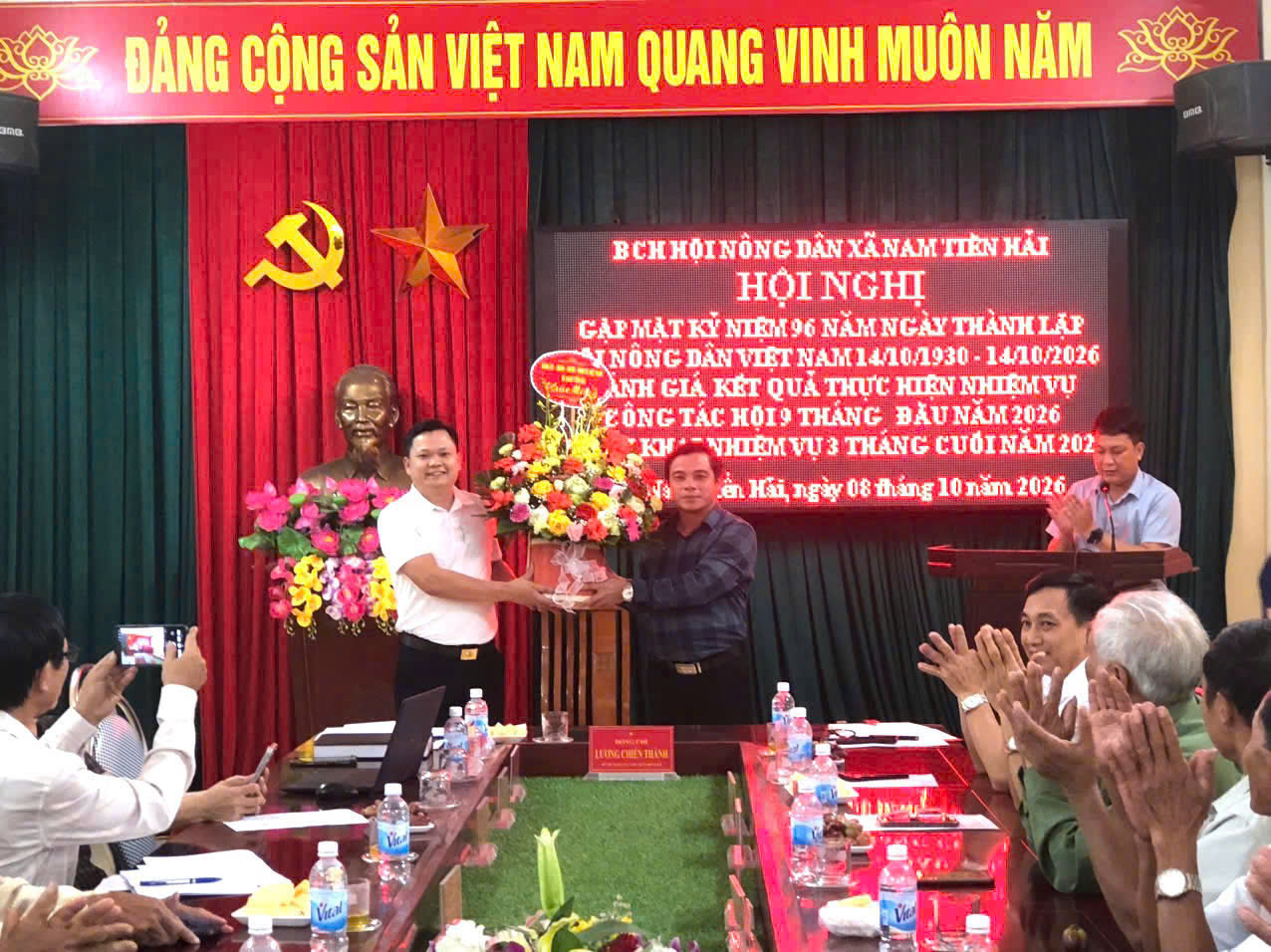 PHÁT HUY TRUYỀN THỐNG 96 NĂM, HỘI NÔNG DÂN XÃ NAM TIỀN HẢI TẬP TRUNG XÂY DỰNG TỔ CHỨC HỘI VỮNG MẠNH VÀ ĐỔI MỚI PHƯƠNG THỨC HOẠT ĐỘNG SAU SÁP NHẬP